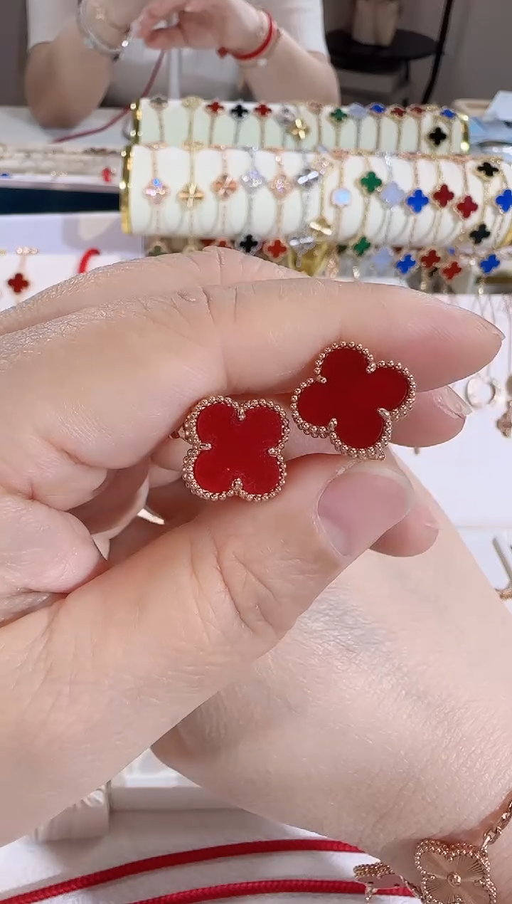 【闪购商品】玛瑙/玉髓耳饰18K金镶嵌18K红玛瑙耳扣