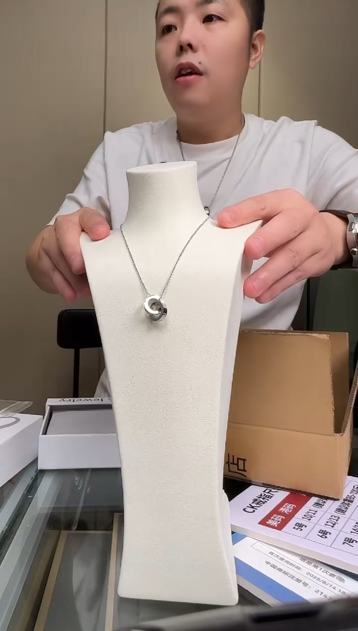 钛钢无钛钢无CK 项链