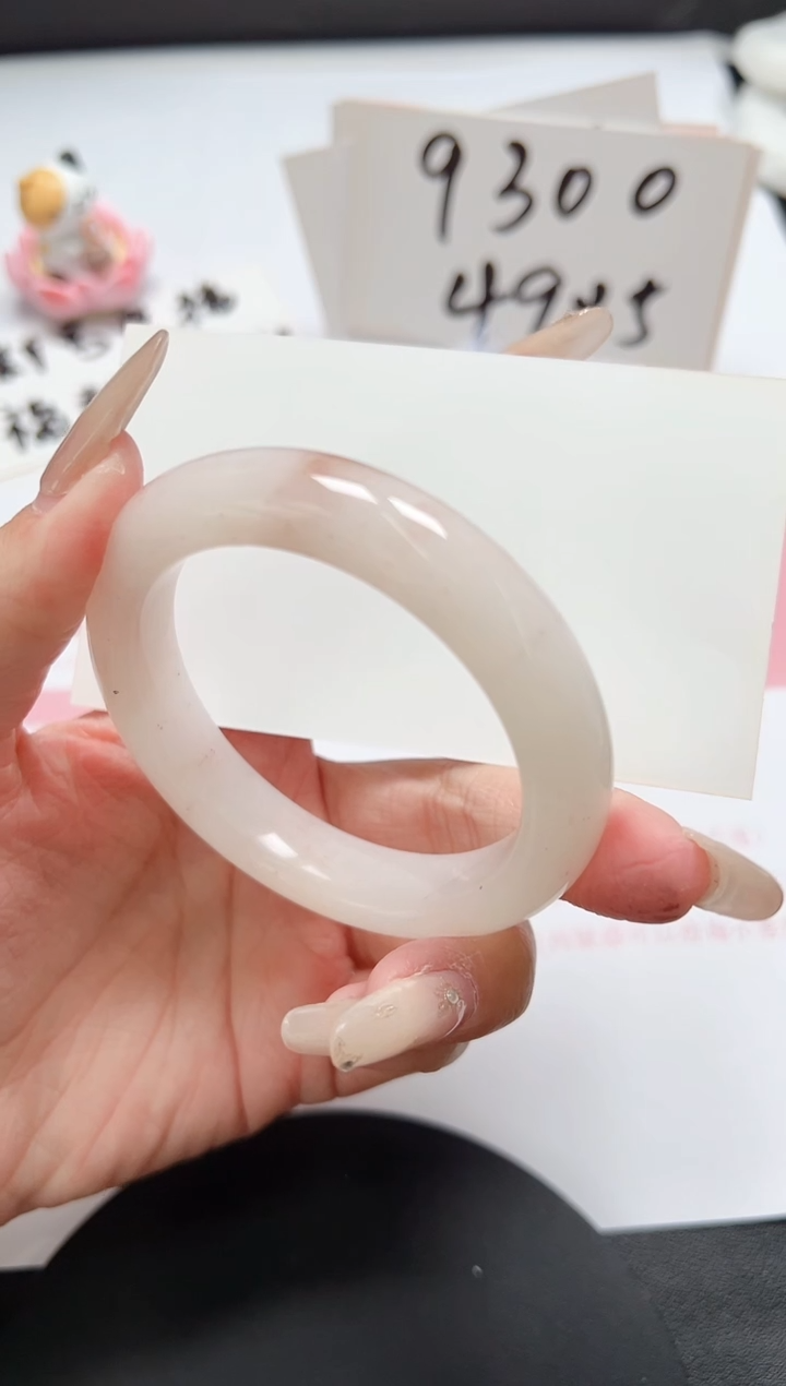 【闪购商品】石英质玉手镯未镶嵌A128-53.8