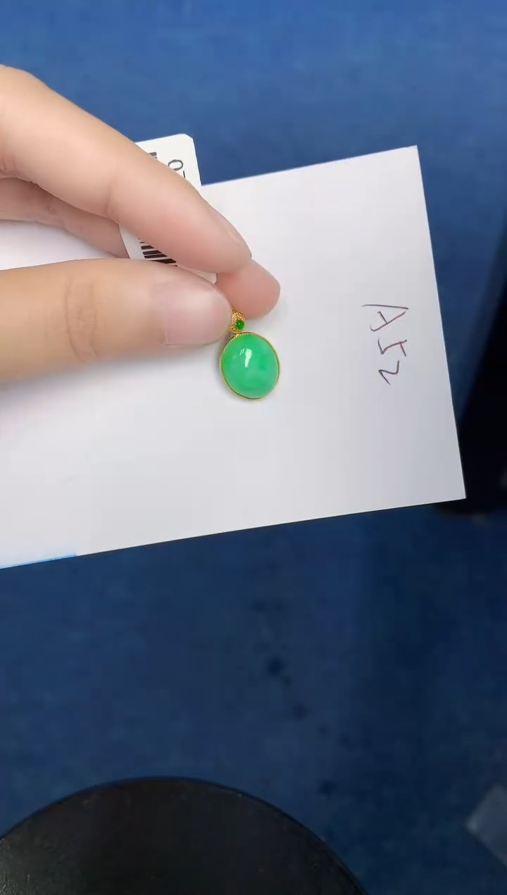 【闪购商品】翡翠颈饰18K金镶嵌000000000