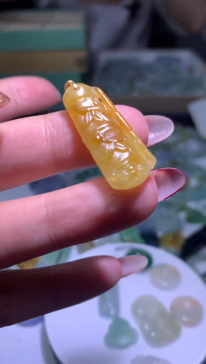 【闪购商品】定制翡翠未镶嵌毛货