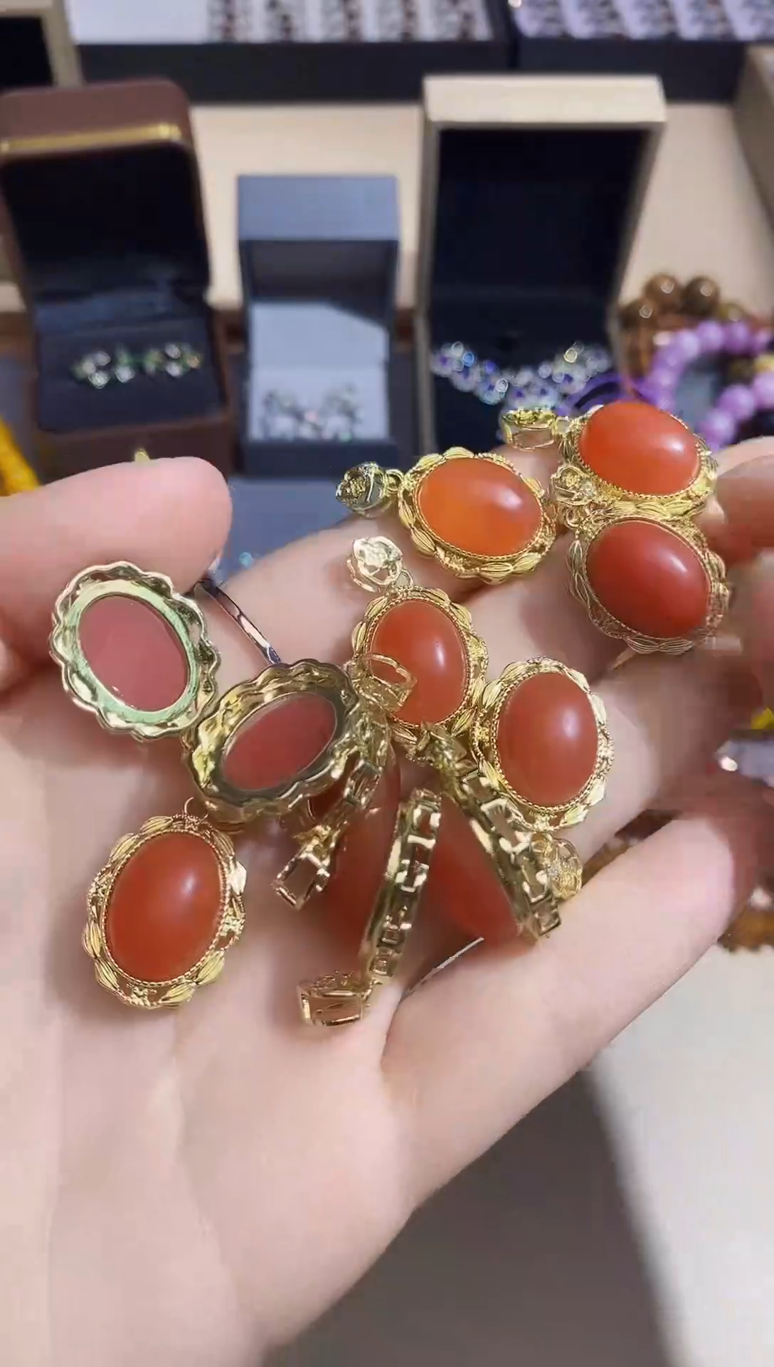 【闪购商品】玛瑙/玉髓吊坠(不含链)未镶嵌多样性 发其一  【38】