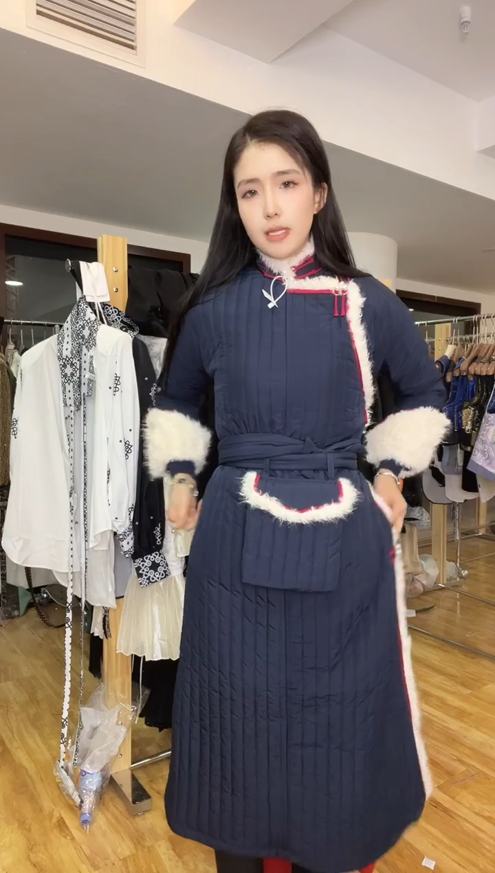 长款棉服       S码         115斤   