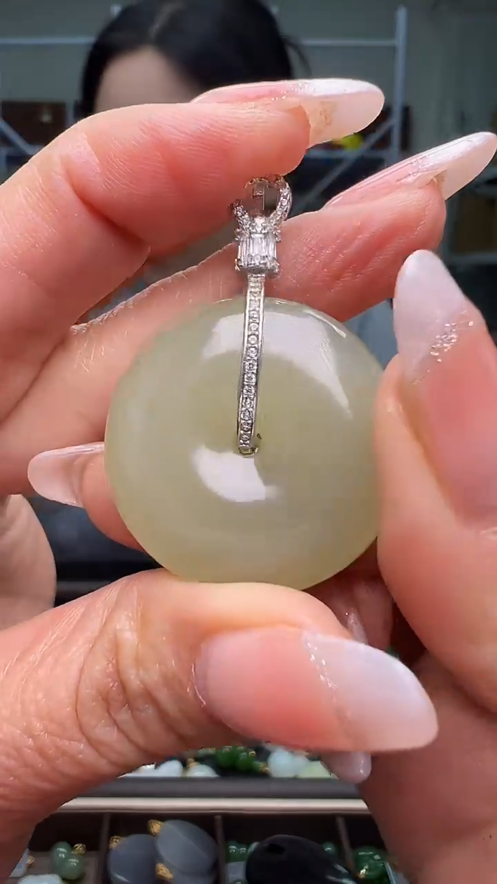 颈饰银S925镶嵌和田玉(多样性发货.发其一）11.02.99