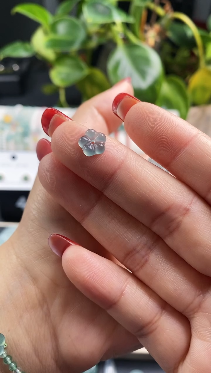 【闪购商品】翡翠裸石翡翠小花