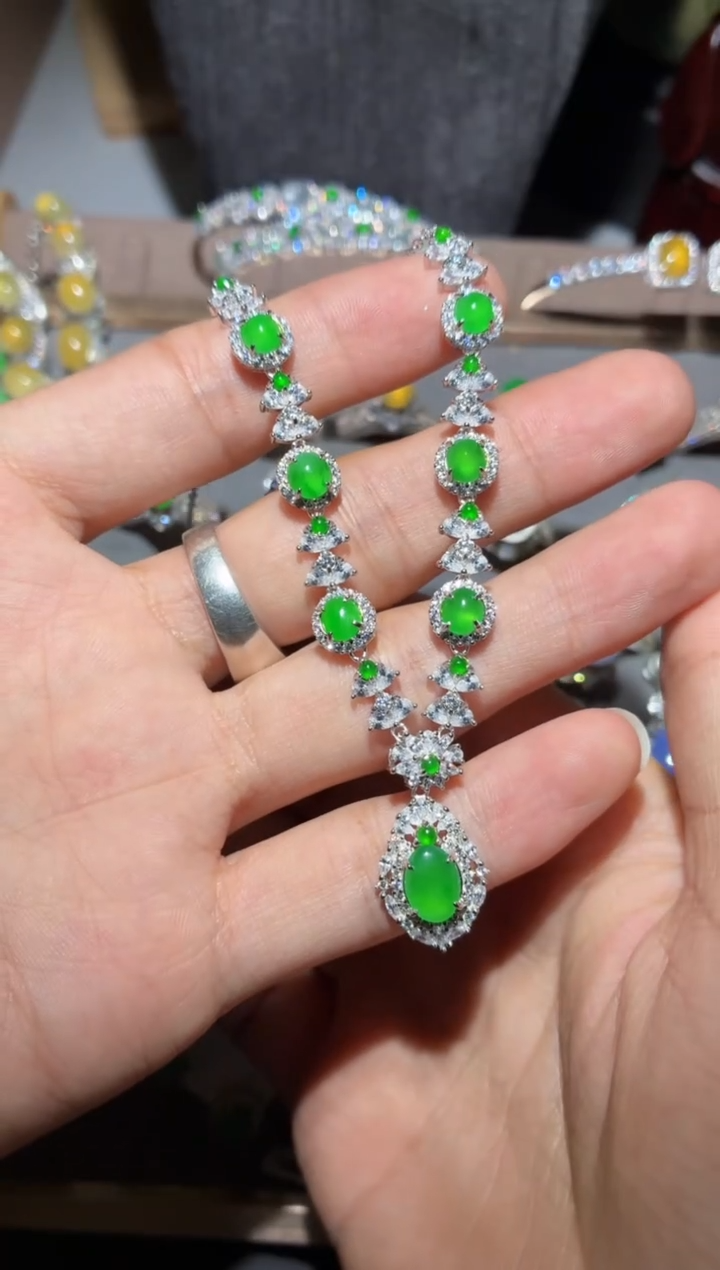 翡翠银S925镶嵌颈饰 全量