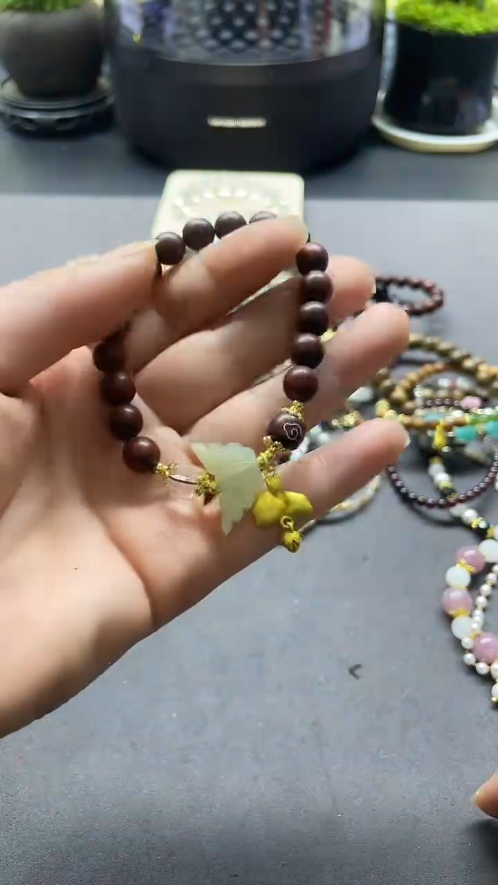 【闪购商品】水晶手链合金浮力137