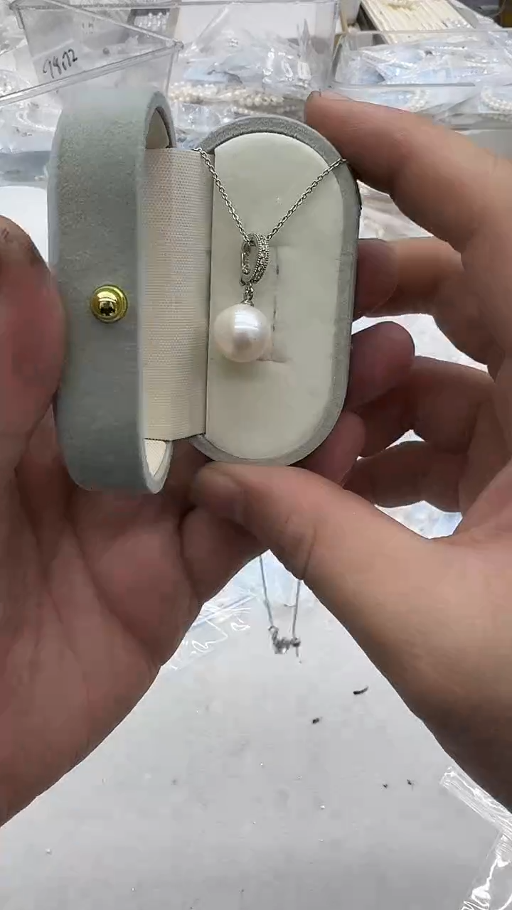 吊坠(赠链)未镶嵌淡水珍珠12-13mm 白珠万能扣