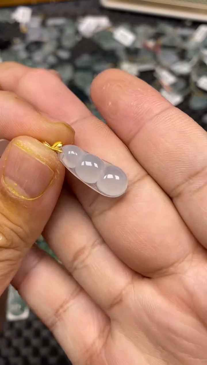 【闪购商品】翡翠吊坠(不含链)18K金镶嵌56988