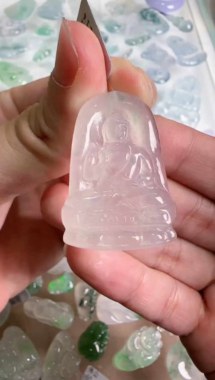 【闪购商品】翡翠吊坠(不含链)未镶嵌··