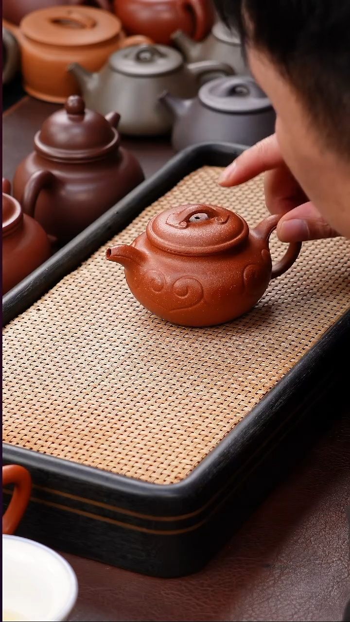 茶壶紫砂仿古如意 红降坡