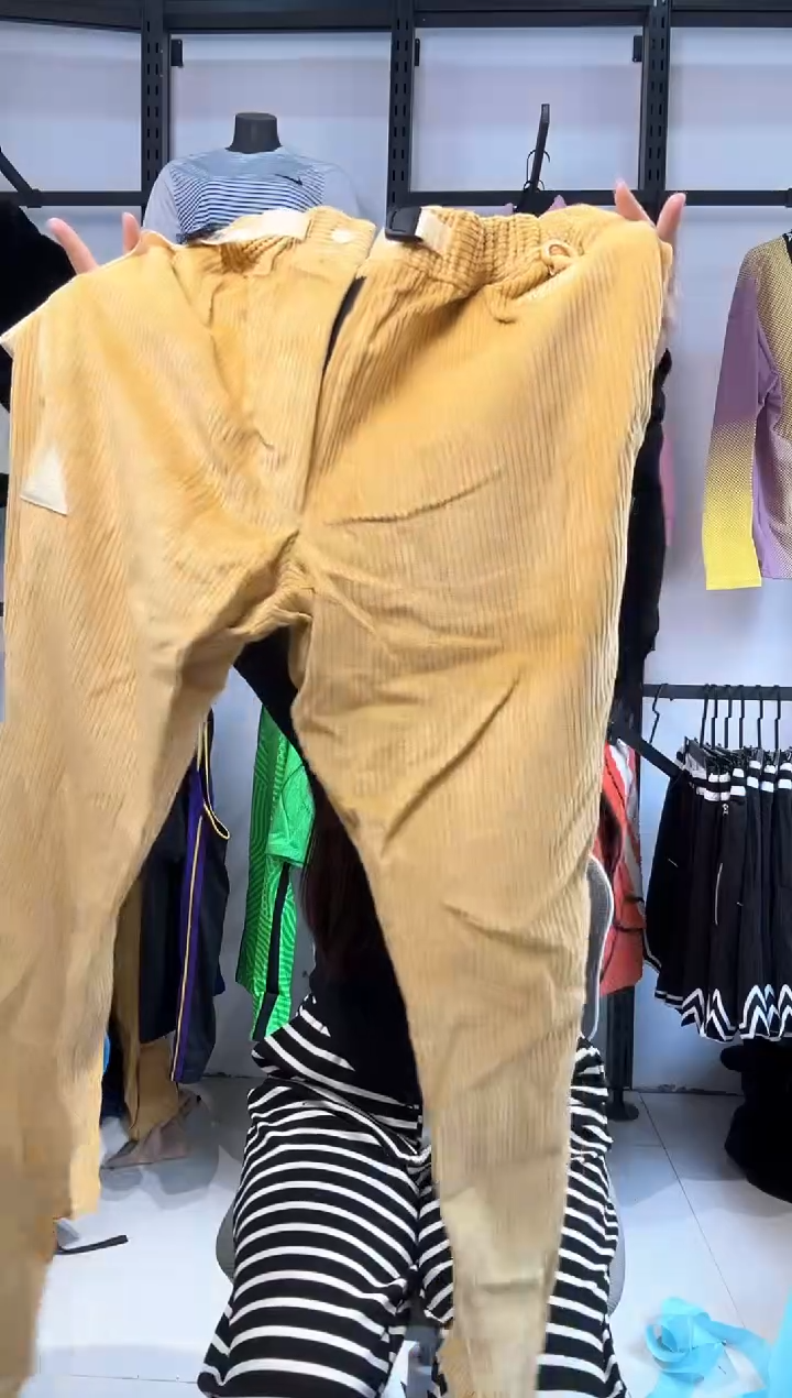 2187 编码  瑕疵直播间过款为准 尺码170 M