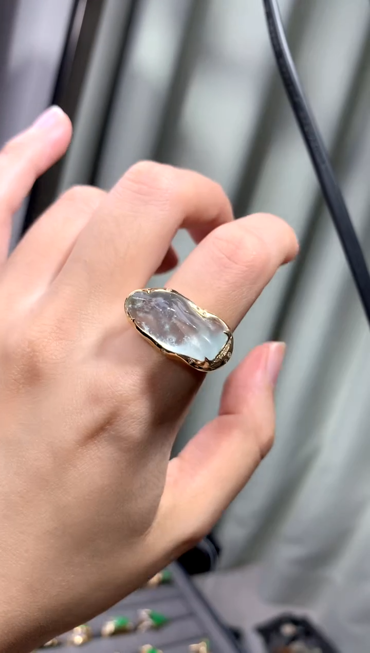 18K金镶嵌戒指翡翠设计款远山（48小时鉴赏）