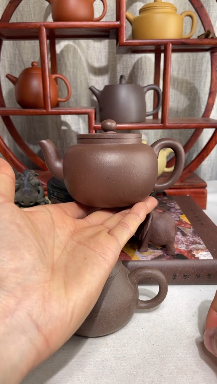 【闪购商品】紫砂茶壶杂质台西底槽青平盖莲子220cc