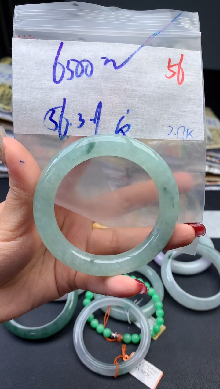 【闪购商品】定制翡翠未镶嵌毛货需精细抛光+56手镯1件+6500元