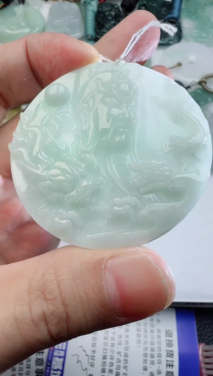 【闪购商品】翡翠吊坠(不含链)未镶嵌1111111111