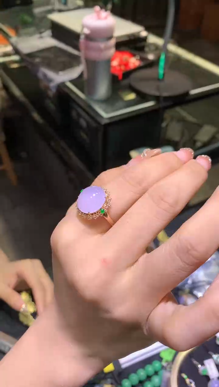 【闪购商品】翡翠吊坠(不含链)18K金镶嵌戒指