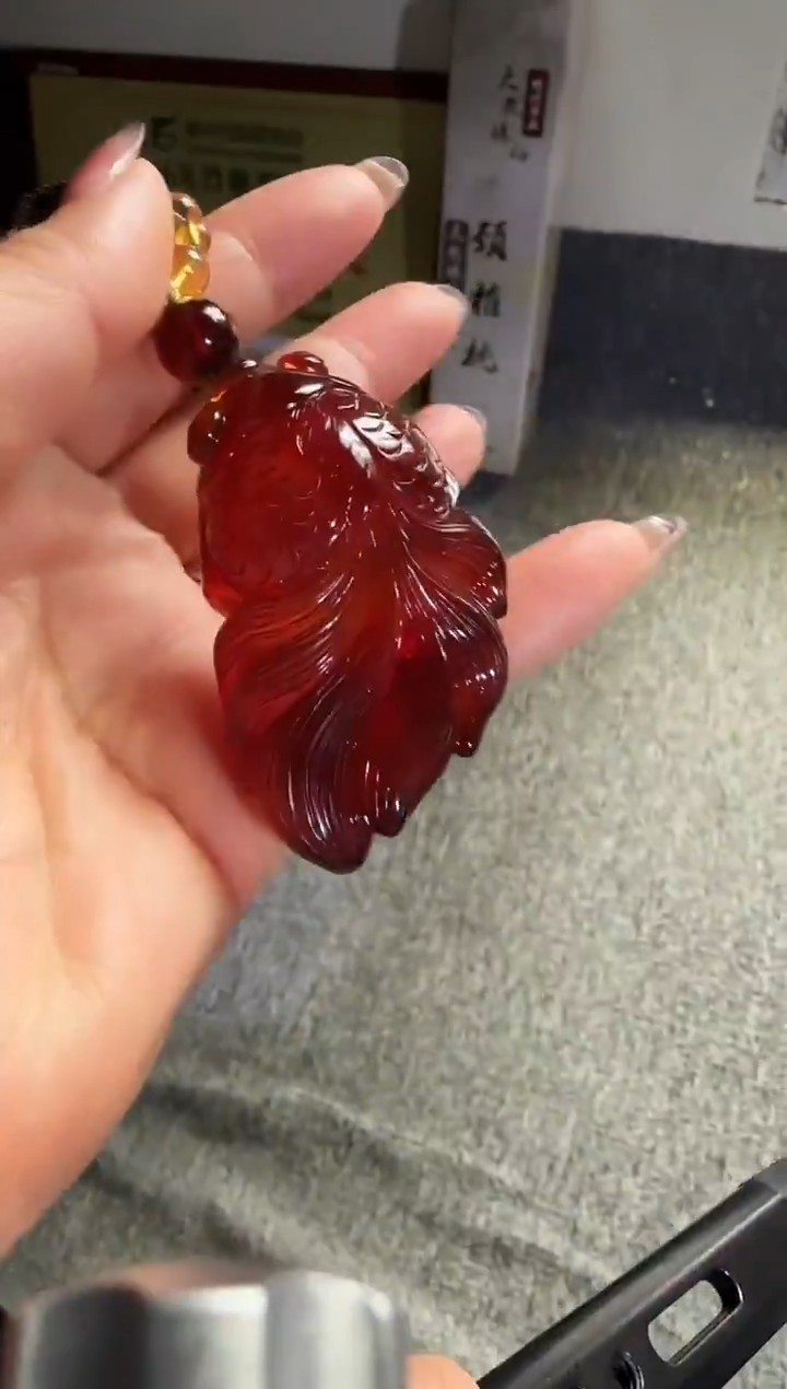 琥珀颈饰未镶嵌艺*#81缅甸琥珀血珀吊坠