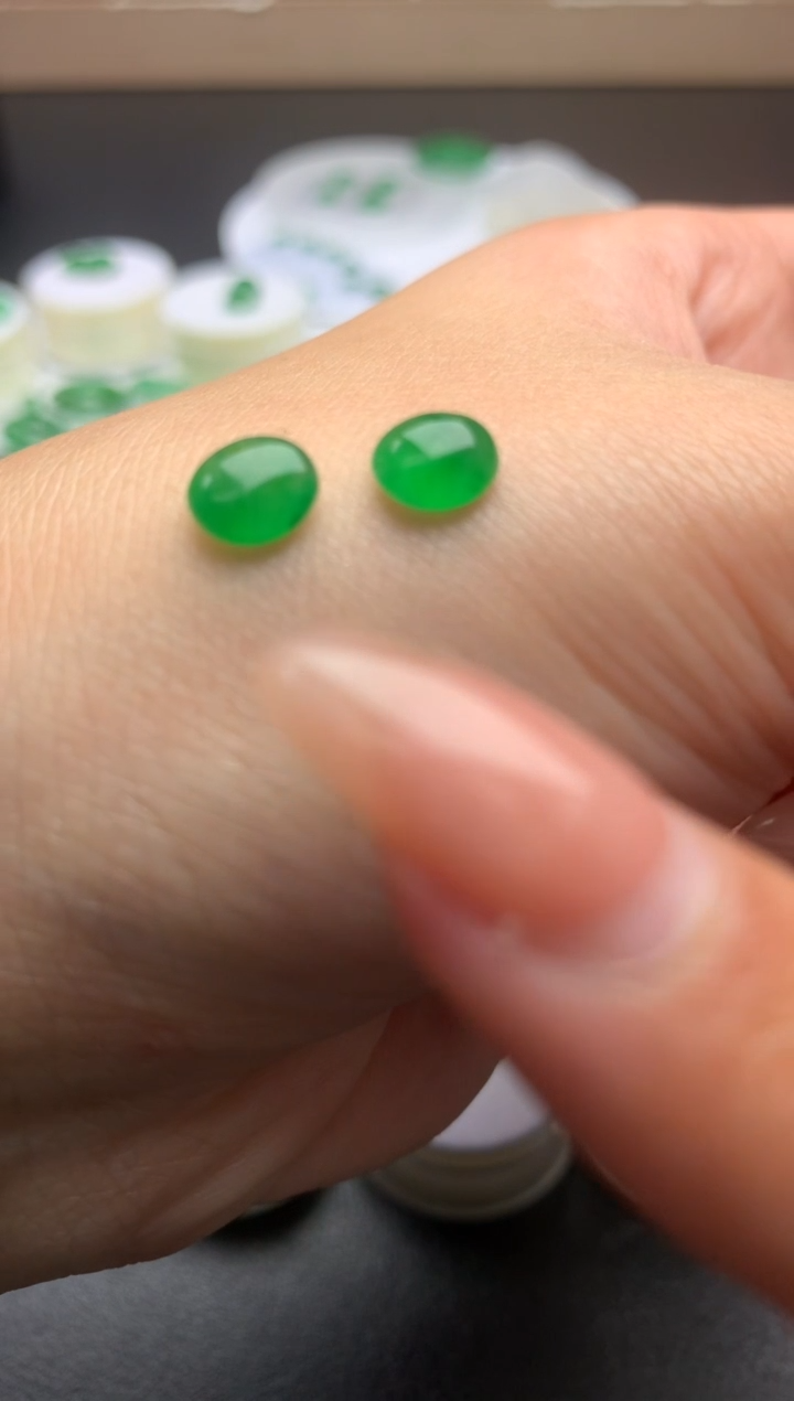 【闪购商品】定制翡翠未镶嵌毛货