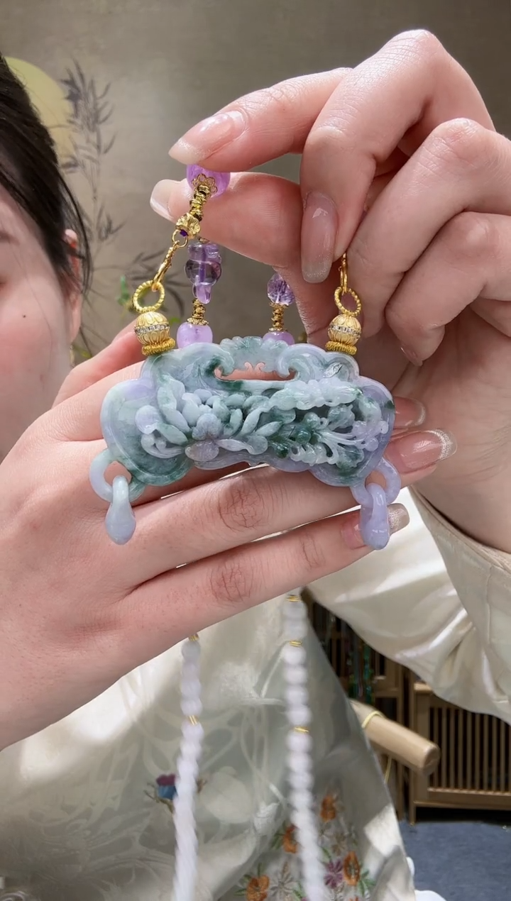 【闪购商品】翡翠颈饰未镶嵌吊坠