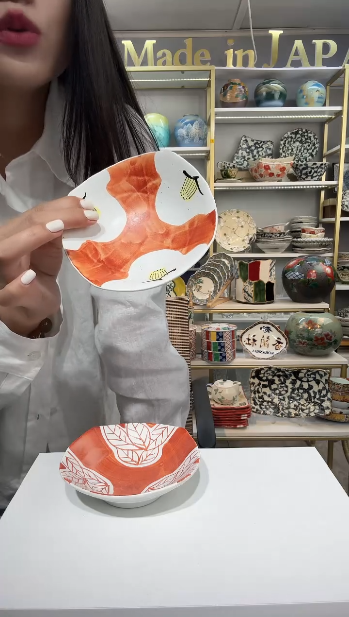 瓷12厘米小钵一只装