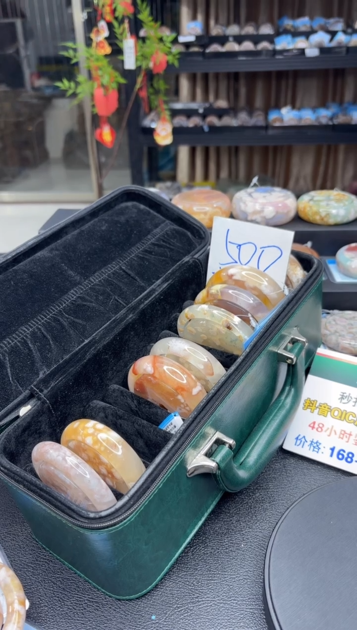 【闪购商品】石英质玉手镯未镶嵌973（59圈赠送镯心）