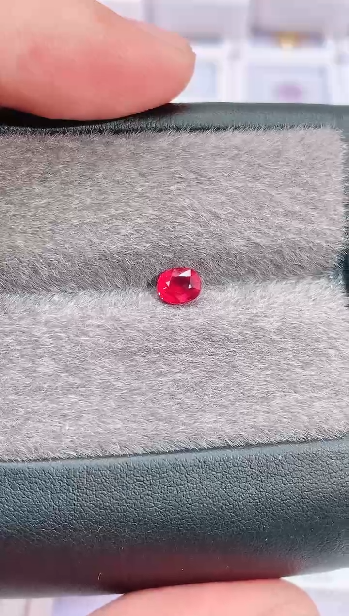 裸石红宝石小*包0.71-6748天然无烧红宝石
