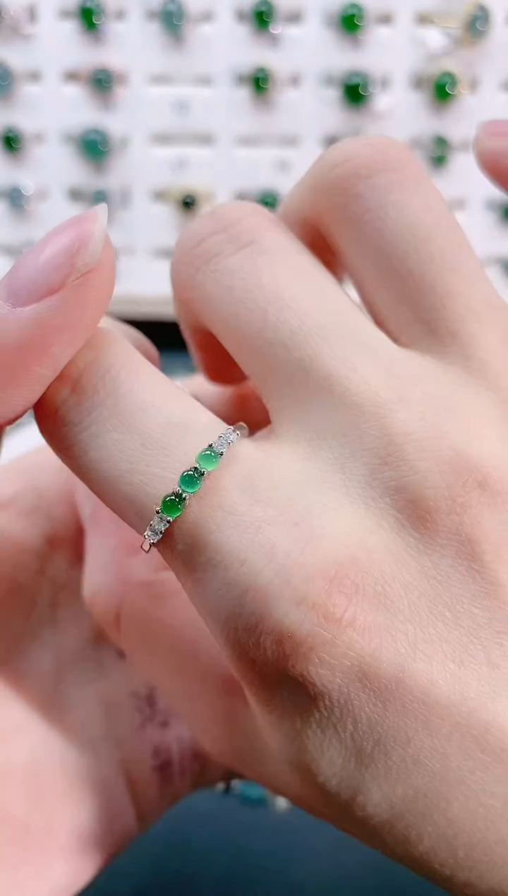 【闪购商品】翡翠戒指银S925镶嵌天然翡翠