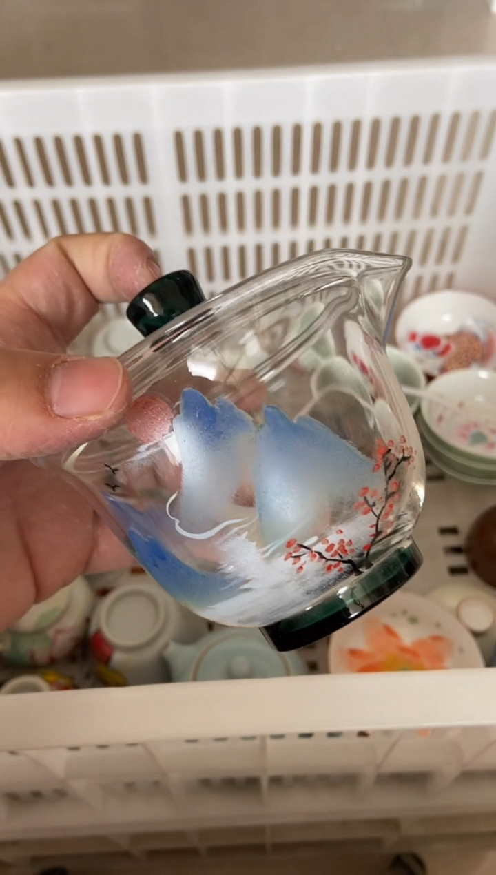 杯无运费险有瑕疵的摄影的产品有使用过的痕迹有点脏介意勿拍