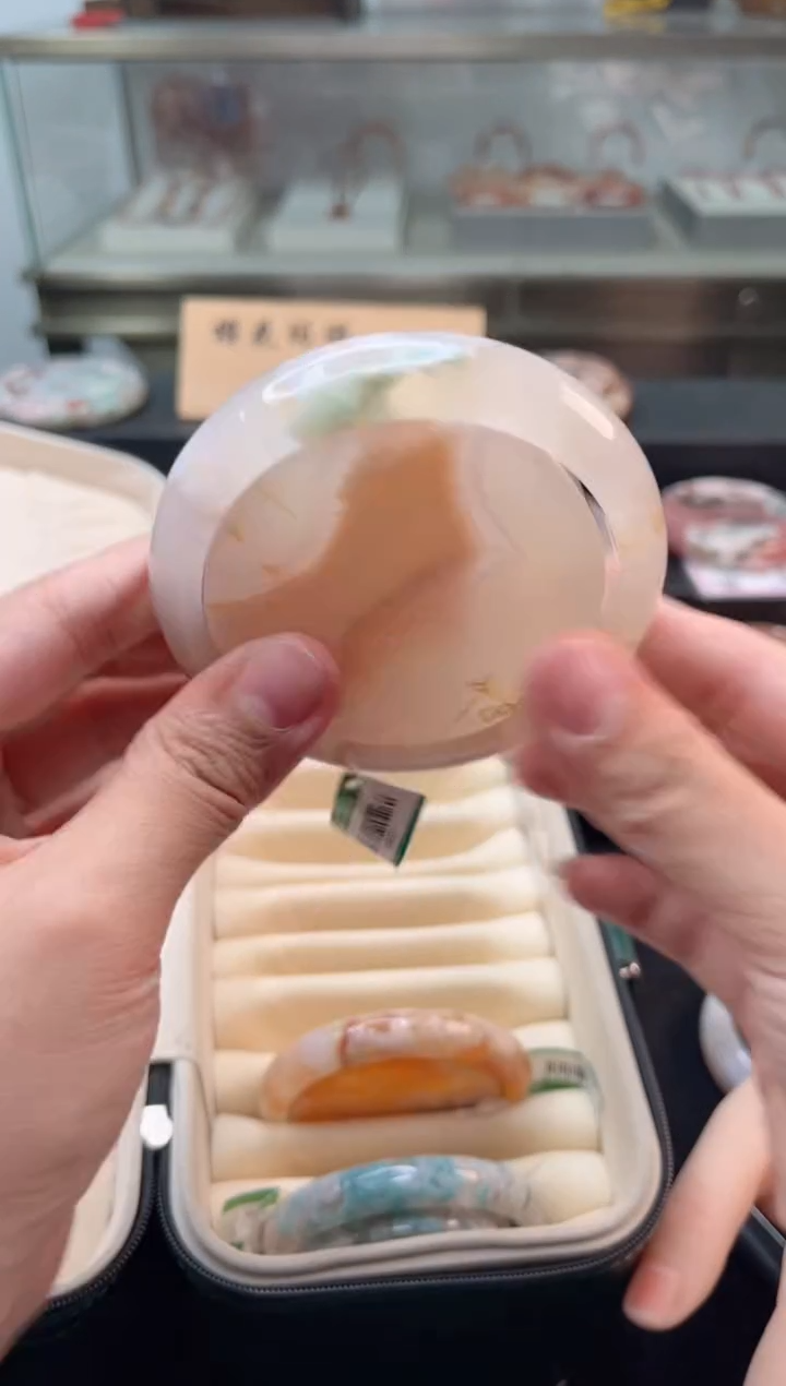 未镶嵌手镯石英质玉62圈口（赠品镯心）6009322