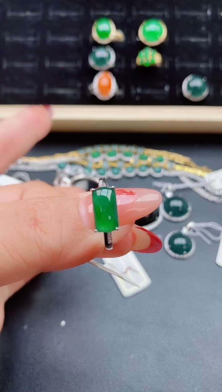 【闪购商品】翡翠戒指银S925镶嵌5080550