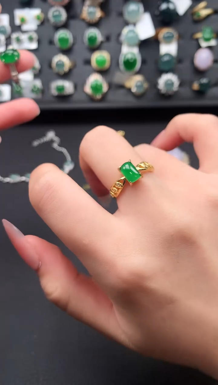 【闪购商品】翡翠戒指银S925镶嵌51241