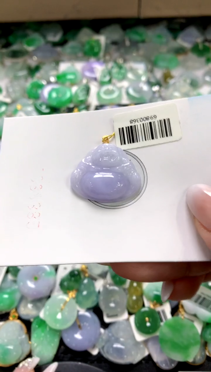 颈饰18K金镶嵌翡翠1111111111111111