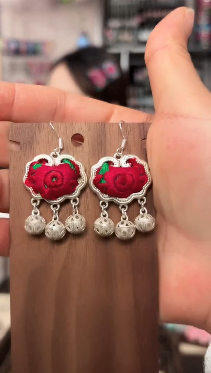 【闪购商品】织绣织绣民族风老绣饰170