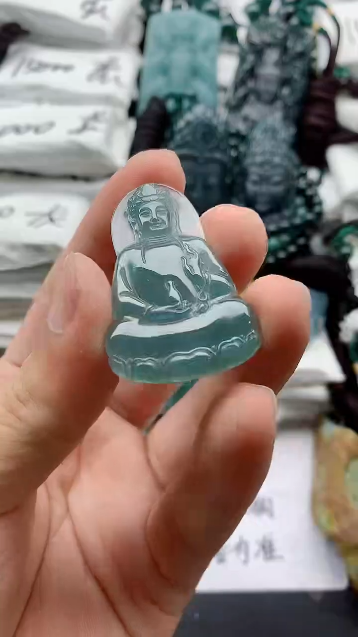 翡翠未镶嵌颈饰88888888888