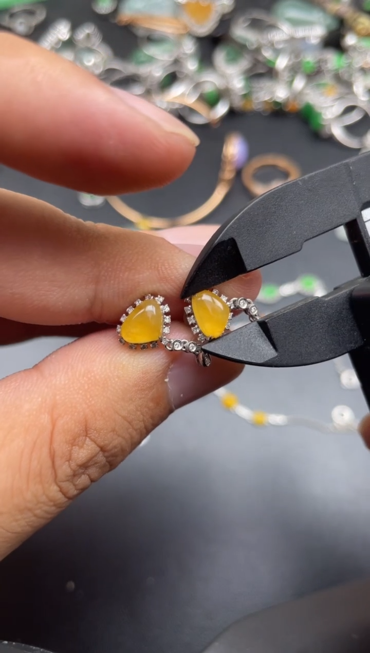 【闪购商品】翡翠耳饰18K金镶嵌foce寄售商品不退不换