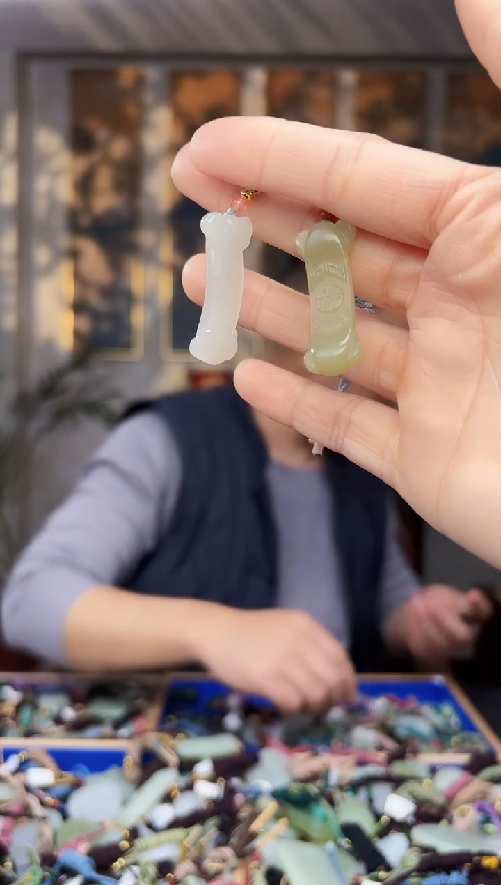 【闪购商品】和田玉挂件未镶嵌拍一发一多样性发货