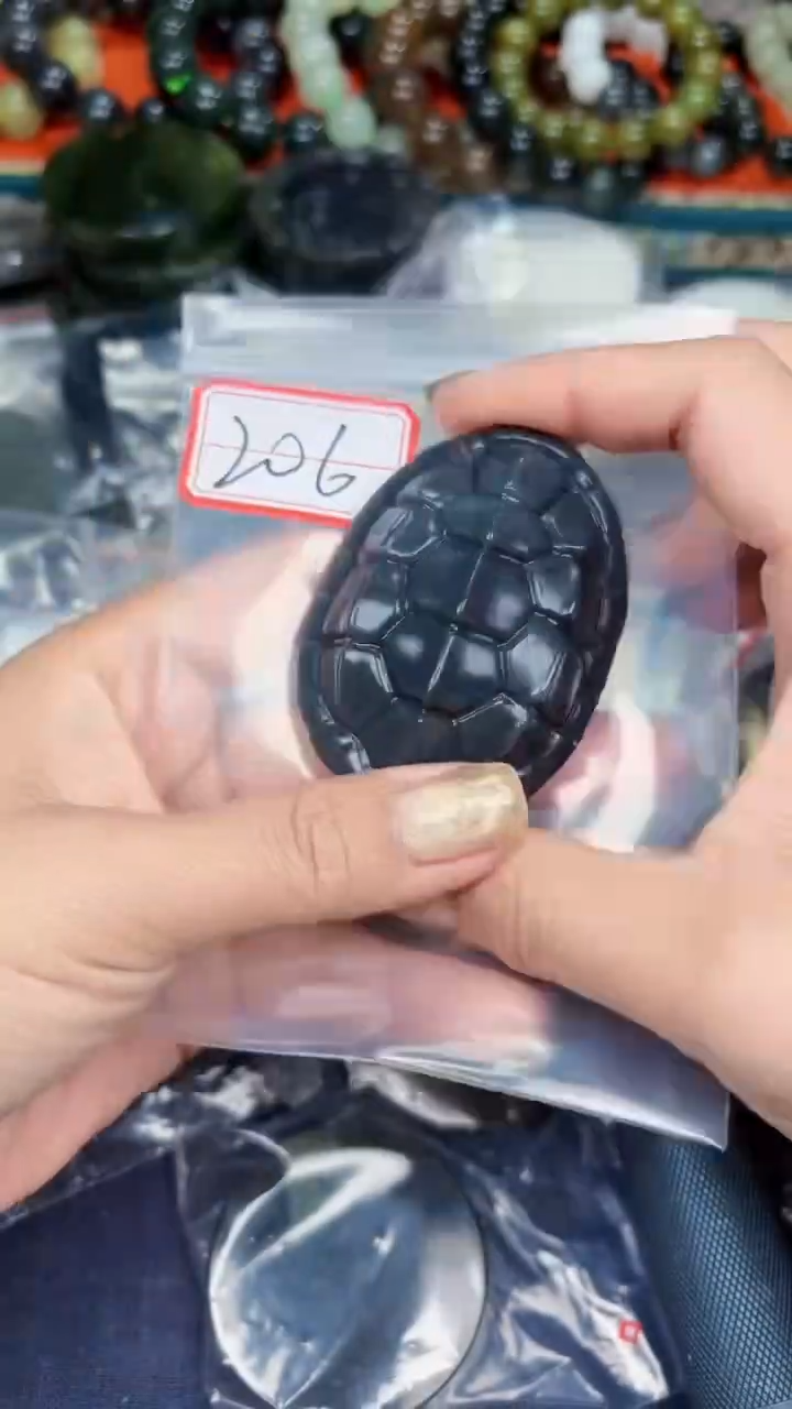 颈饰未镶嵌和田玉和田玉