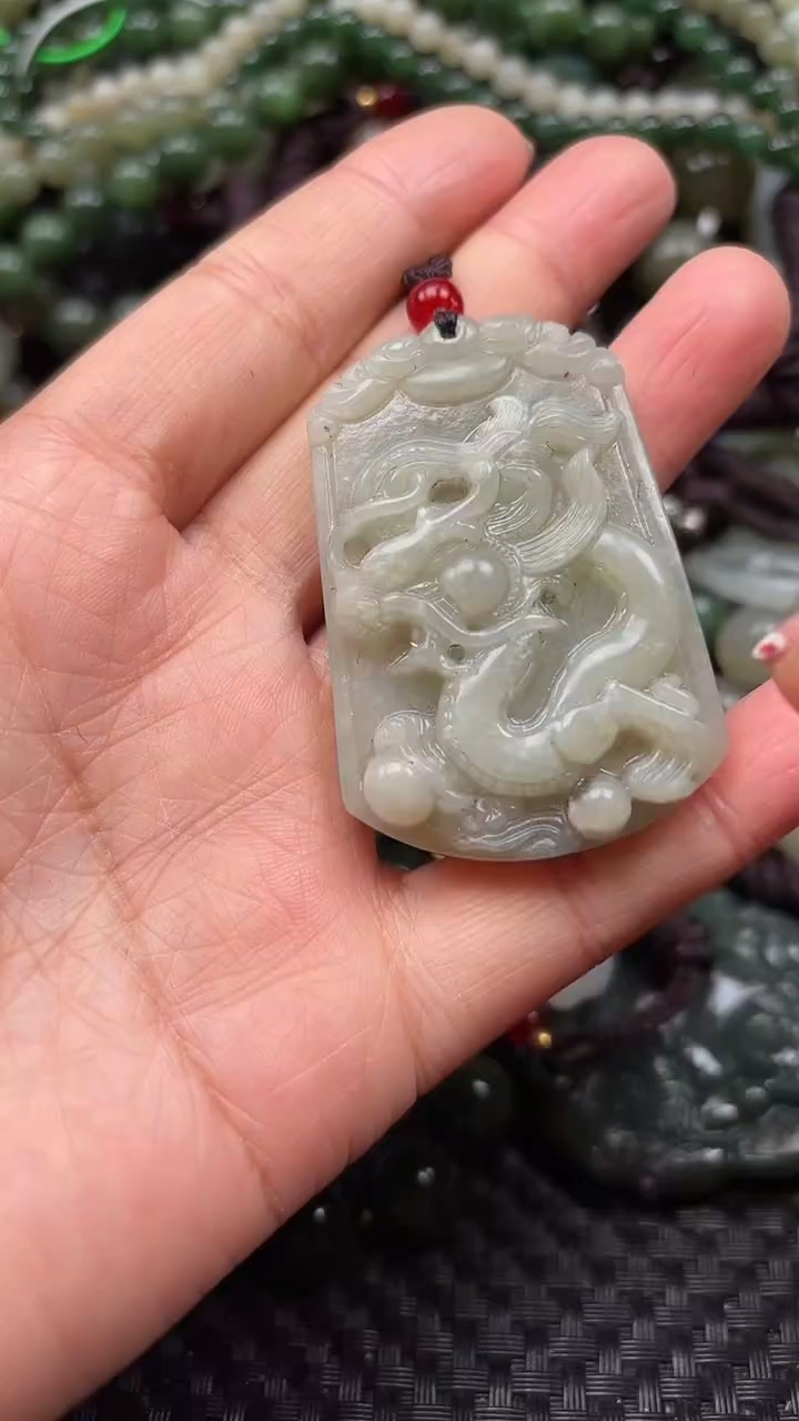 【闪购商品】和田玉颈饰未镶嵌.