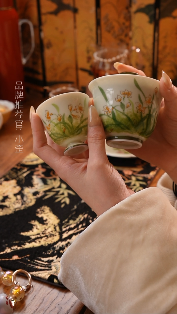 【闪购商品】和哈哈哈哈哈哈哈-无礼盒