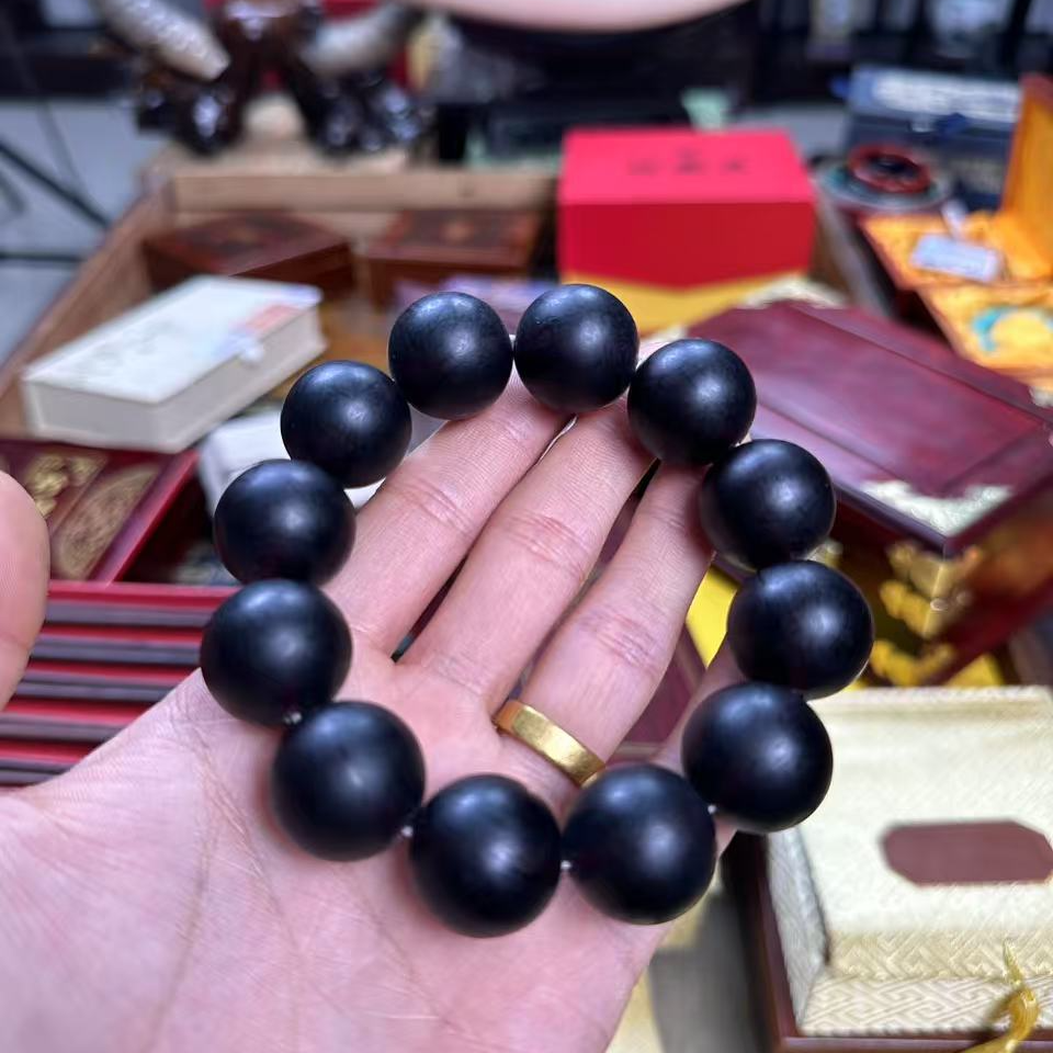 【闪购商品】翳珀手串