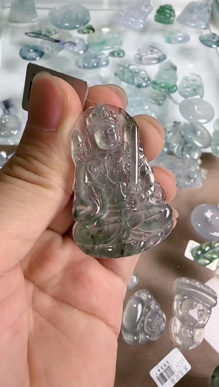 【闪购商品】翡翠吊坠(不含链)未镶嵌··