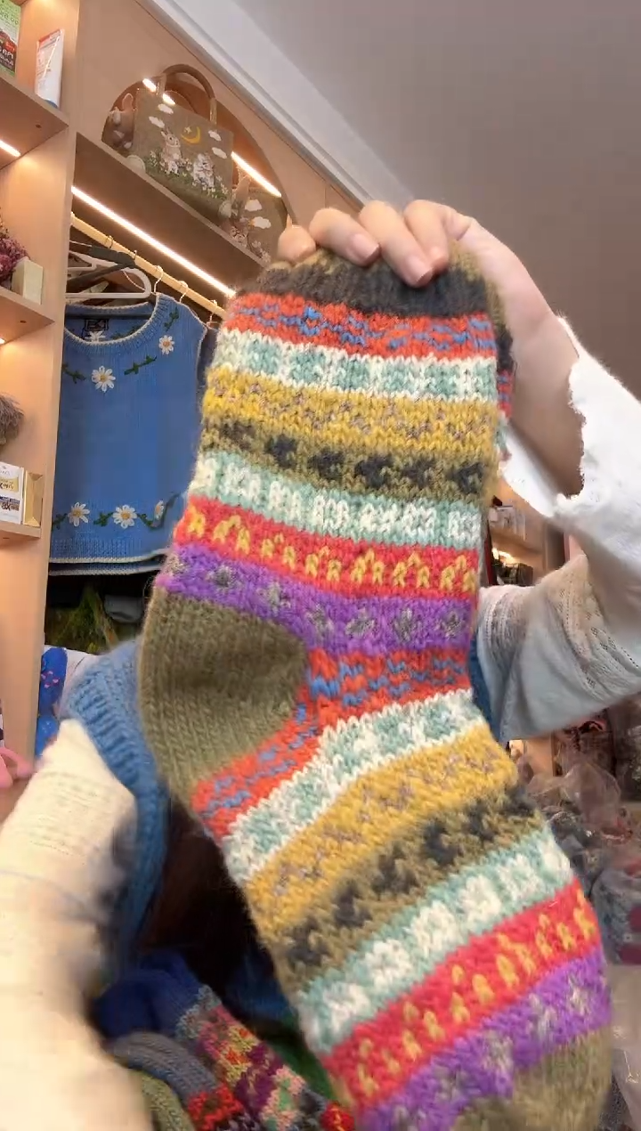 羊毛嫣***?622袜子 