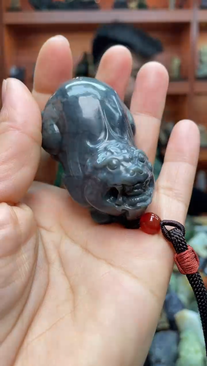 未镶嵌和田玉把件1