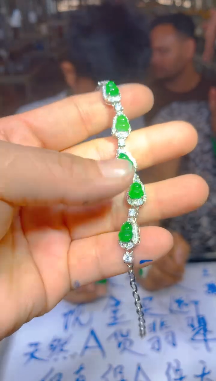 【闪购商品】定制翡翠未镶嵌48定制翡翠多样性发货（发其一）