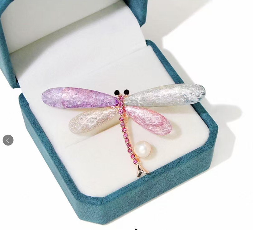 精工高定/天然无核珍珠蜻蜓胸针