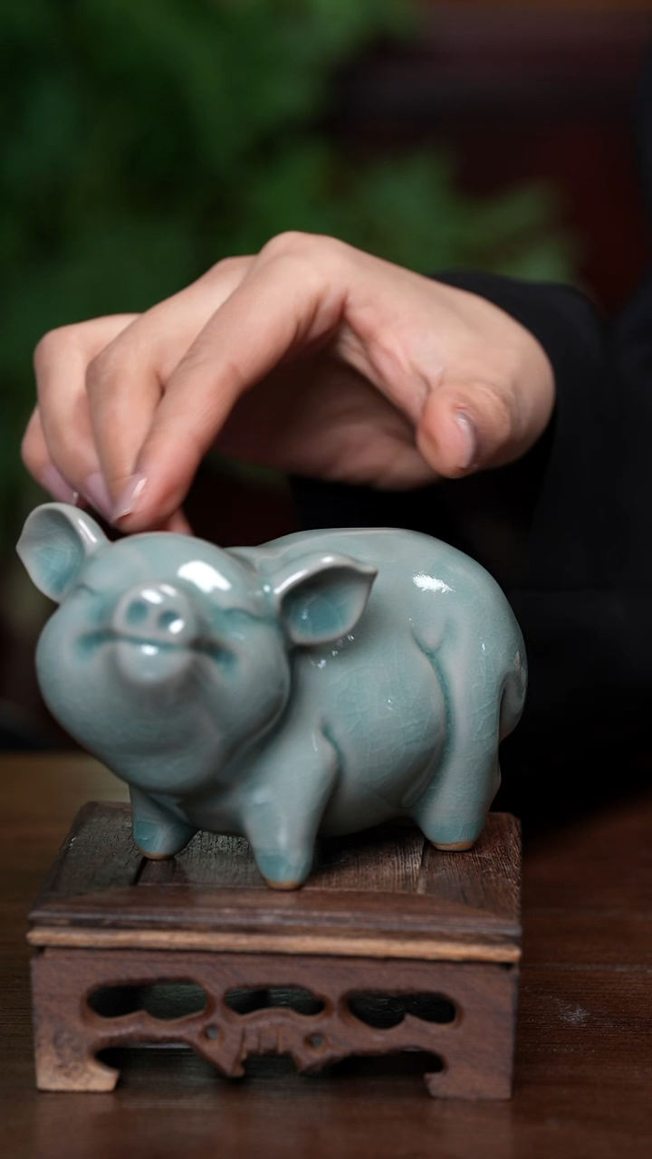 【闪购商品】宝丰清凉寺原产地汝瓷小猪摆件
