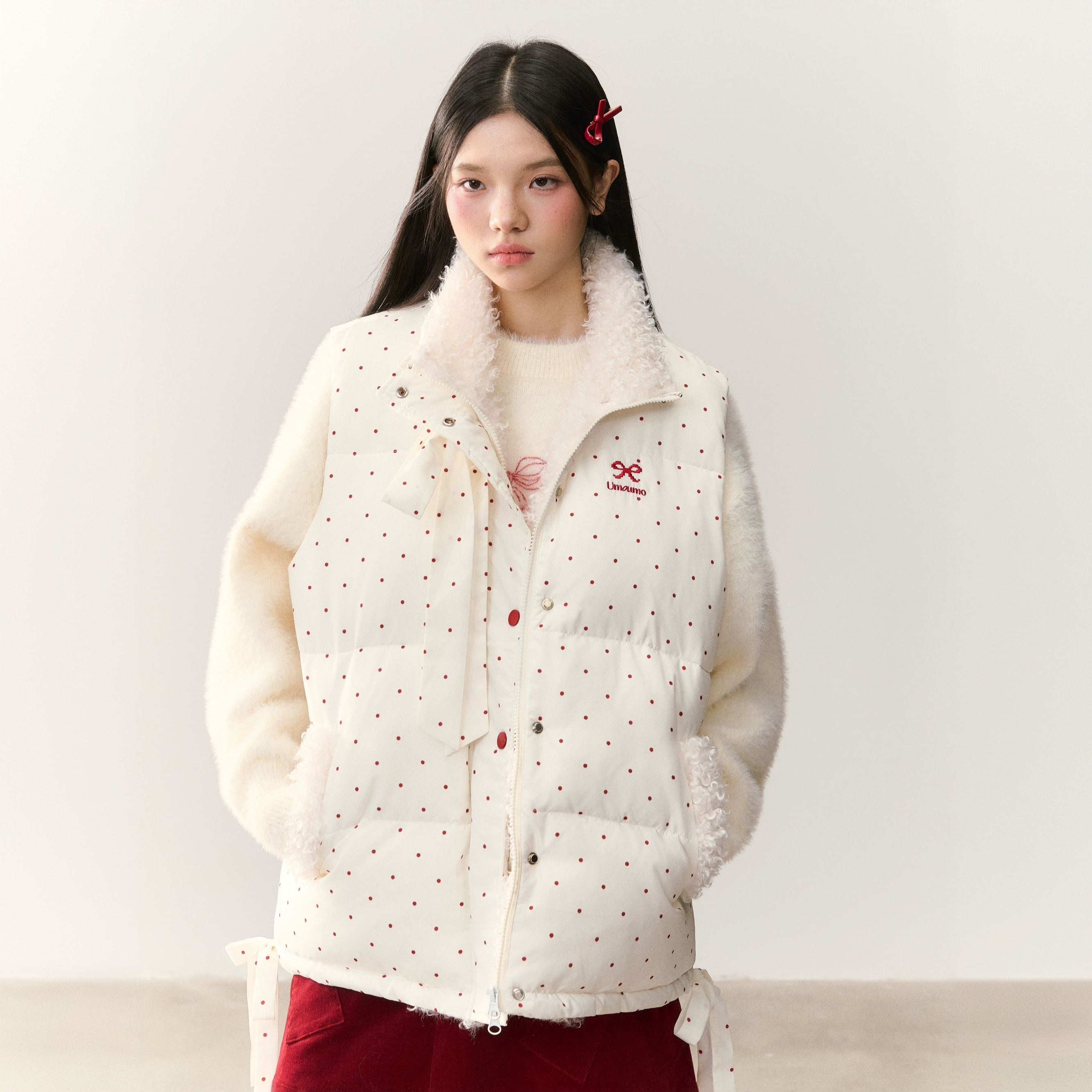 umoumo乌蘑原创设计波点蝴蝶结毛绒羽绒马甲UMOMJ14794