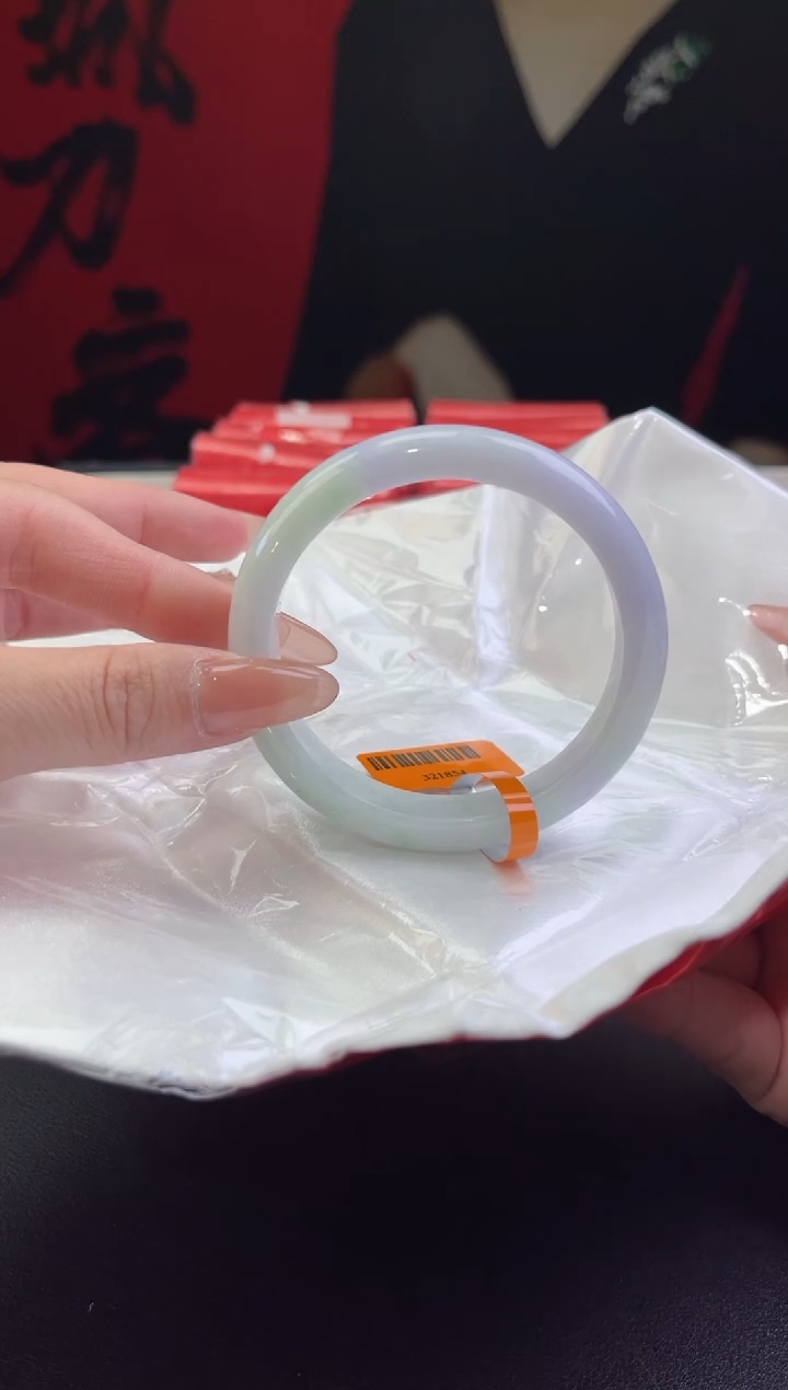 【闪购商品】翡翠手镯未镶嵌6翡翠手镯