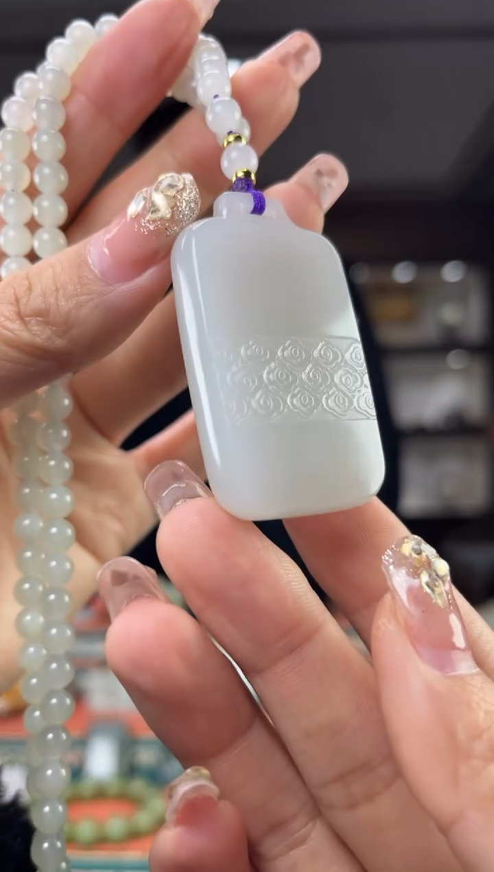 【闪购商品】和田玉颈饰未镶嵌佩佩